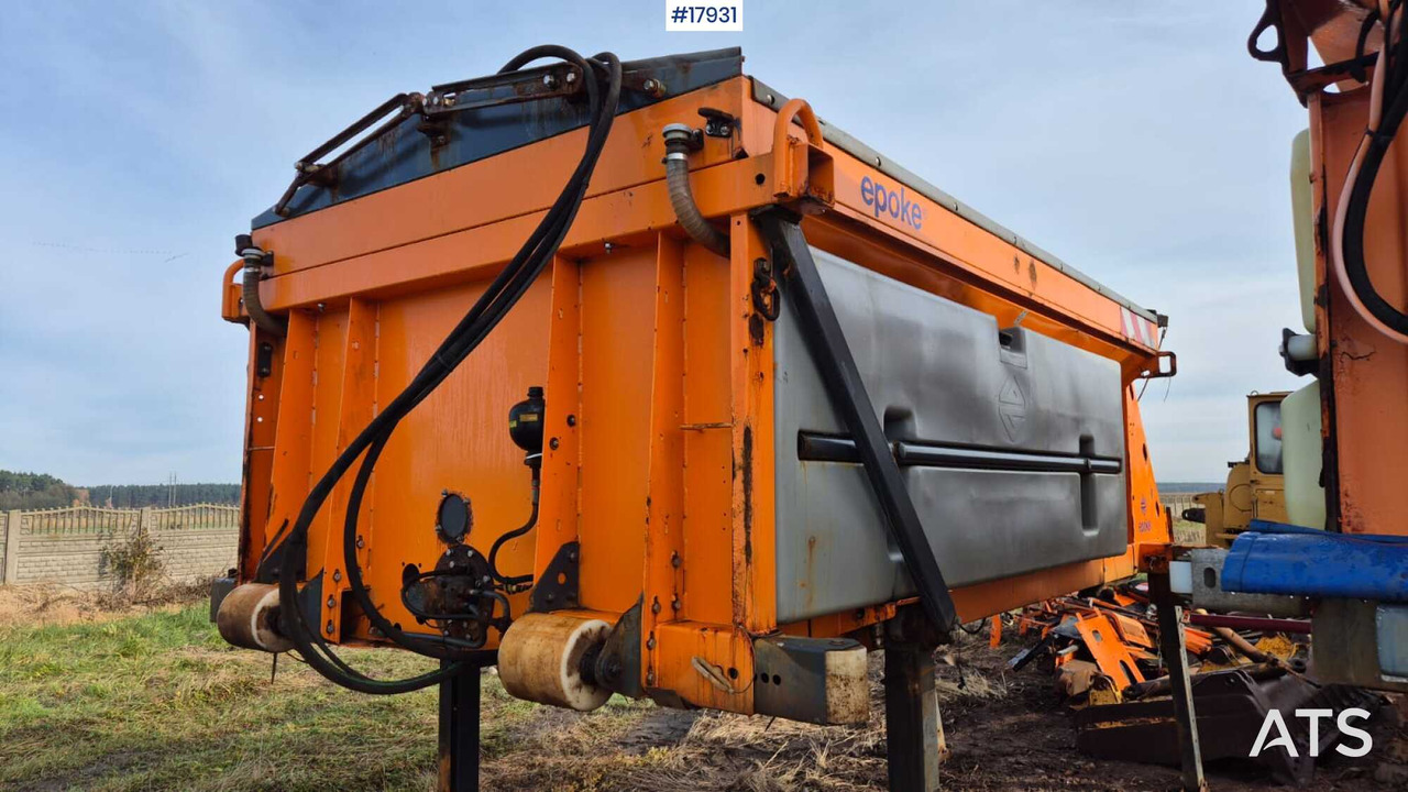 모래/ 소금 살포기 EPOKE SH3401 5m3 sand/salt spreader (2007) : 사진 12