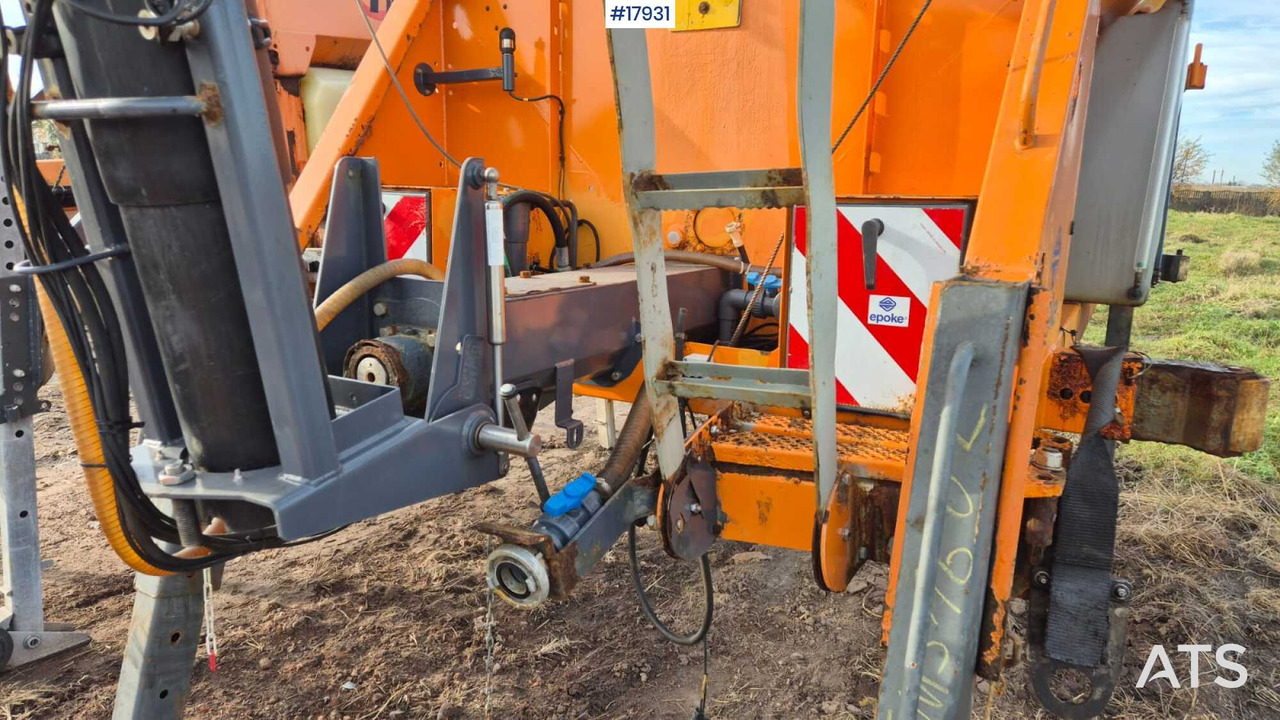 모래/ 소금 살포기 EPOKE SH3401 5m3 sand/salt spreader (2007) : 사진 14