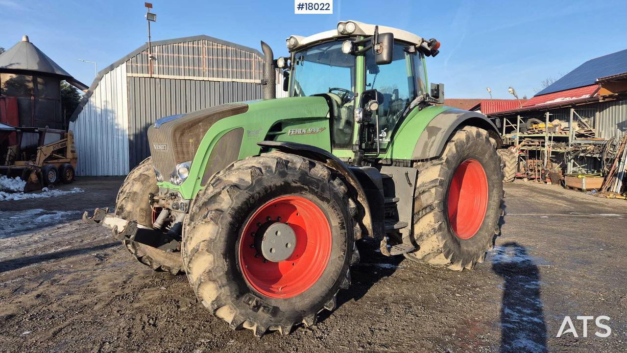 FENDT 933 Vario agricultural tractor (2015) - 장궤형 트랙터 : 사진 3 FENDT 933 Vario agricultural tractor (2015) - 장궤형 트랙터 : 사진 3