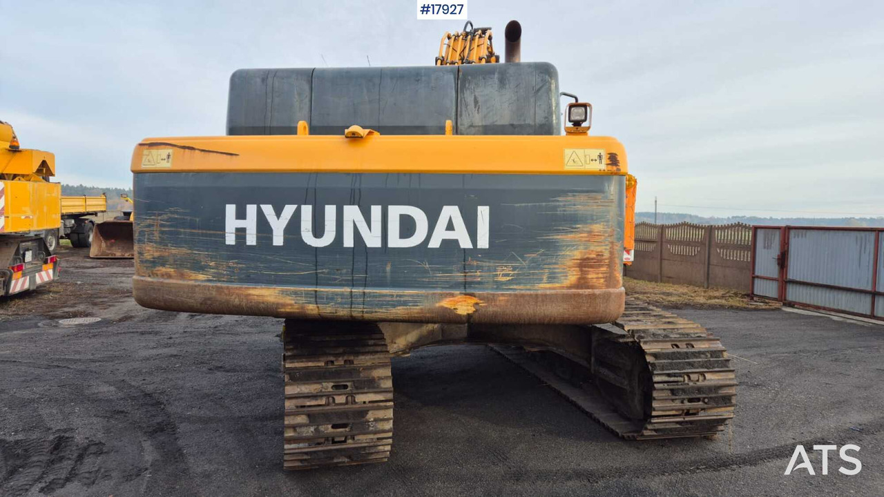 Hyundai 330LC-9A Crawler Excavator (2015) - 크롤러 굴삭기 : 사진 5 Hyundai 330LC-9A Crawler Excavator (2015) - 크롤러 굴삭기 : 사진 5