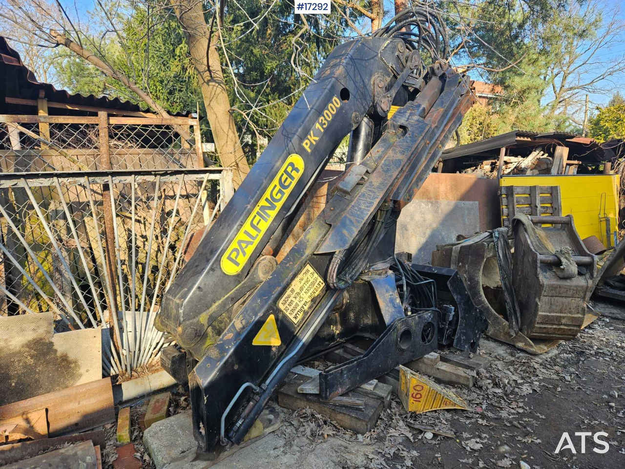 PALFINGER PK 13000 hydraulic crane (1997) - 로더 크레인 : 사진 2 PALFINGER PK 13000 hydraulic crane (1997) - 로더 크레인 : 사진 2