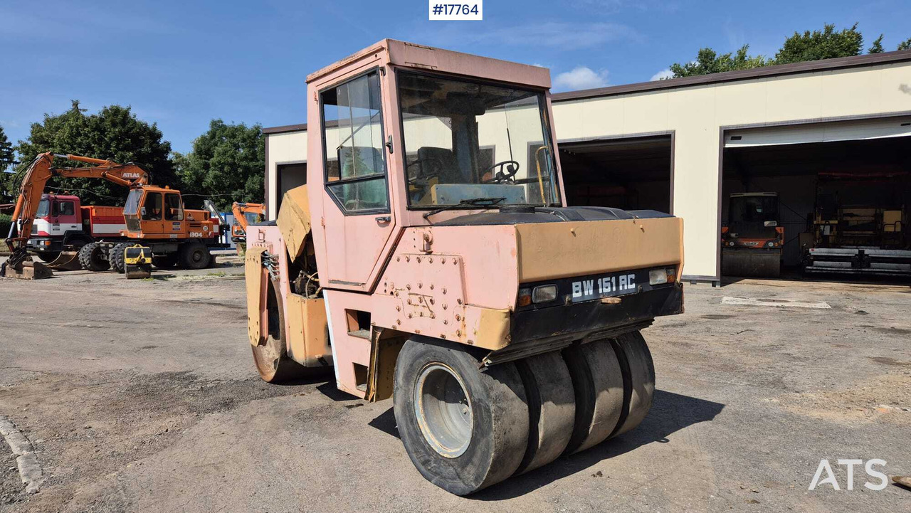 Single-drum road roller BOMAG BW 161AC (1990) - 콤비네이션 롤러 : 사진 5 Single-drum road roller BOMAG BW 161AC (1990) - 콤비네이션 롤러 : 사진 5