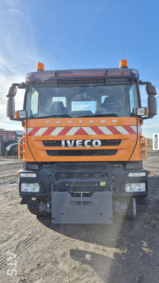 Tipper/sand spreader IVECO TRAKKER 410 6x4 (2008) - 기타 기계 : 사진 3 Tipper/sand spreader IVECO TRAKKER 410 6x4 (2008) - 기타 기계 : 사진 3