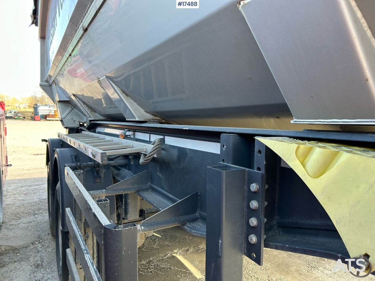 리스  Truck semi-trailer, tipper MEIERLING MSK 18 (2017) Truck semi-trailer, tipper MEIERLING MSK 18 (2017) : 사진 8