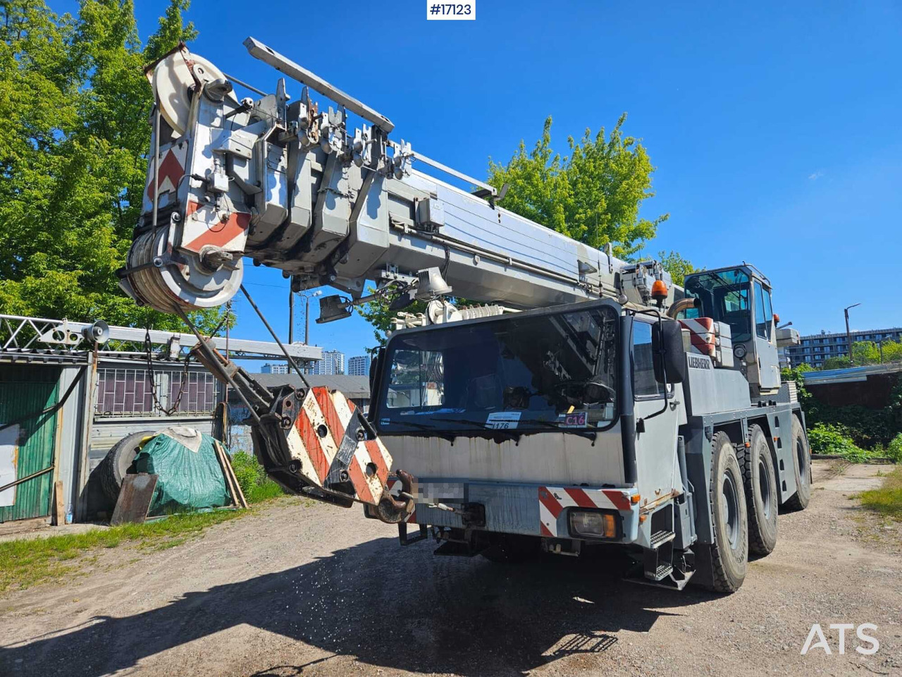 Żuraw samochodowy Liebherr 1050-1 (1995) - 크레인 트럭 : 사진 1 Żuraw samochodowy Liebherr 1050-1 (1995) - 크레인 트럭 : 사진 1