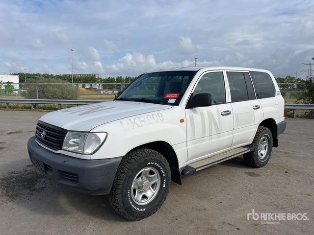 1999 Toyota Land Cruiser 105 HZJ105L-GCMRS SUV - SUV : 사진 2 1999 Toyota Land Cruiser 105 HZJ105L-GCMRS SUV - SUV : 사진 2