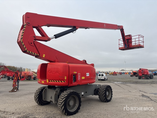 2008 Genie Z-80/60 4WD Diesel Articulating Boom Lift - 관절 붐 : 사진 2 2008 Genie Z-80/60 4WD Diesel Articulating Boom Lift - 관절 붐 : 사진 2