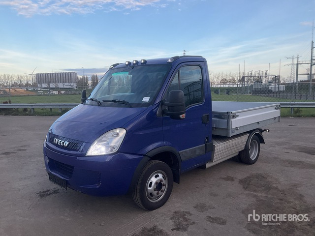 2010 Iveco 40C18 4x2 Van Truck - 플랫베드 밴 : 사진 2 2010 Iveco 40C18 4x2 Van Truck - 플랫베드 밴 : 사진 2