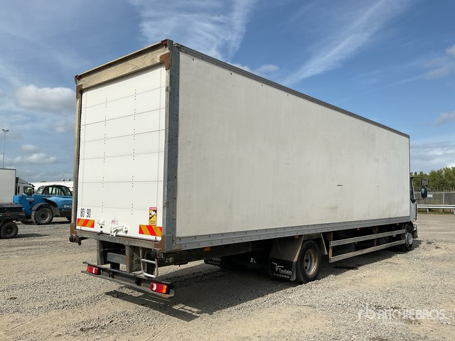 2010 Renault Midlum 220 4x2 Van Truck - 패널 밴 : 사진 4 2010 Renault Midlum 220 4x2 Van Truck - 패널 밴 : 사진 4