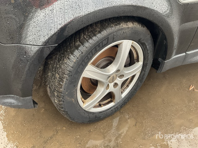 2011 Range Rover Sport 4WD (Inoperable) SUV - SUV : 사진 4 2011 Range Rover Sport 4WD (Inoperable) SUV - SUV : 사진 4