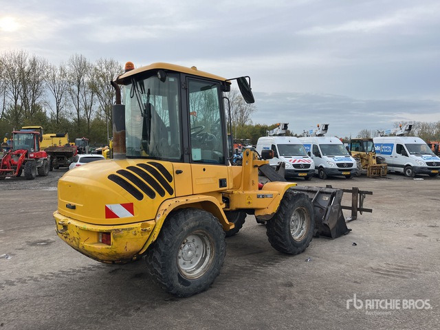 2011 Volvo L30B-Z/X Forklift - 휠 로더 : 사진 4 2011 Volvo L30B-Z/X Forklift - 휠 로더 : 사진 4