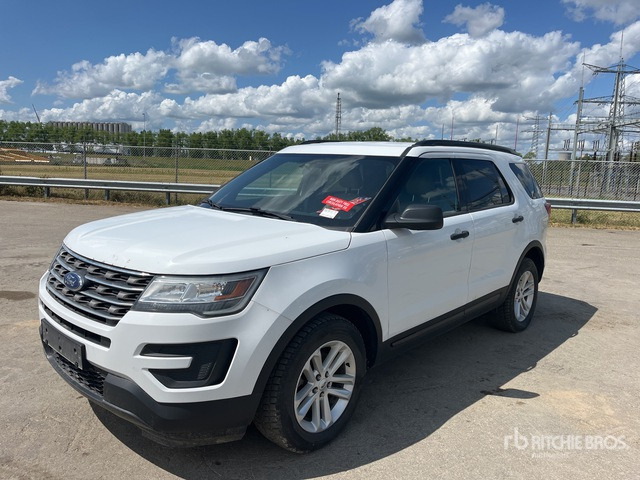 2015 Ford Explorer Base 3.5 4WD SUV - SUV : 사진 1 2015 Ford Explorer Base 3.5 4WD SUV - SUV : 사진 1