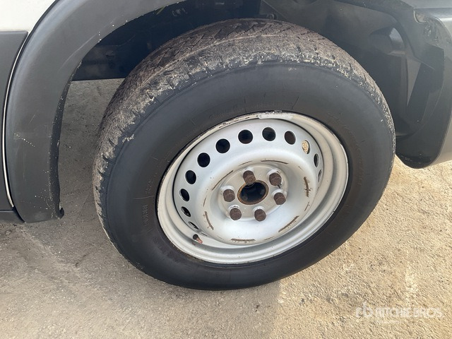 2020 Iveco Daily Bestelwagen - 패널 밴 : 사진 5 2020 Iveco Daily Bestelwagen - 패널 밴 : 사진 5