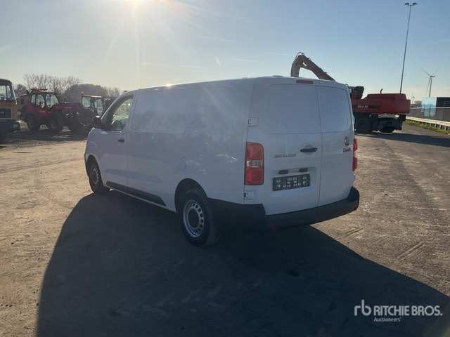 2023 Fiat Scudo Passenger Van - 소형 버스, 승합차 : 사진 4 2023 Fiat Scudo Passenger Van - 소형 버스, 승합차 : 사진 4