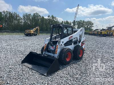 BOBCAT S740 - 스키드 스티어 로더 : 사진 1 BOBCAT S740 - 스키드 스티어 로더 : 사진 1