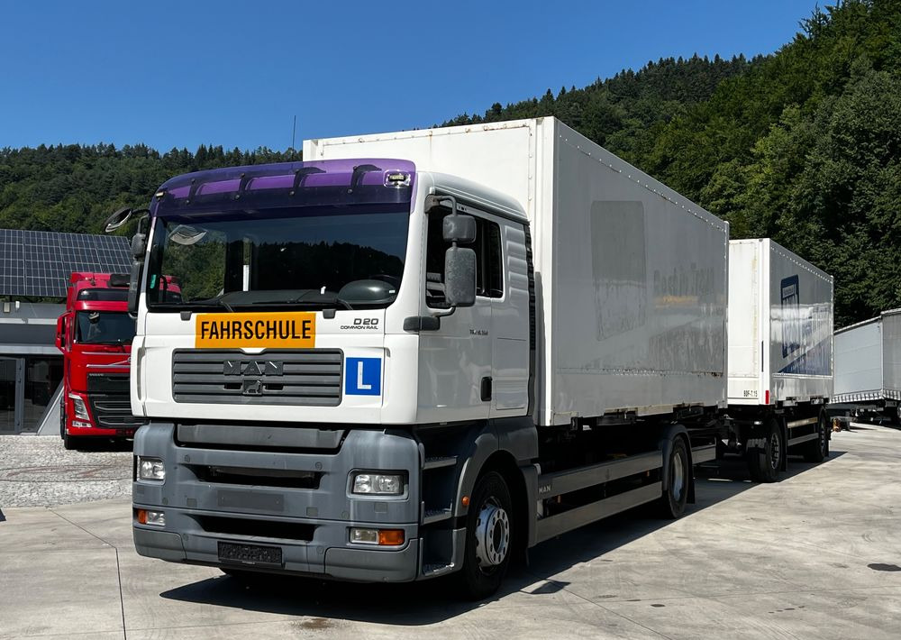 MAN TGA 18.350 6x2 D20 // BDF // Niski Przebieg // + Przyczepa Schmitz BDF // - 캡 새시 트럭 : 사진 2 MAN TGA 18.350 6x2 D20 // BDF // Niski Przebieg // + Przyczepa Schmitz BDF // - 캡 새시 트럭 : 사진 2