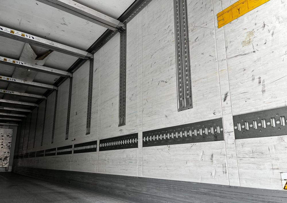 냉동 세미 트레일러 Schmitz Cargobull Chłodnia // Doppelstock // Oś podnoszona // Kosz Paletowy // Idealna!!! : 사진 12