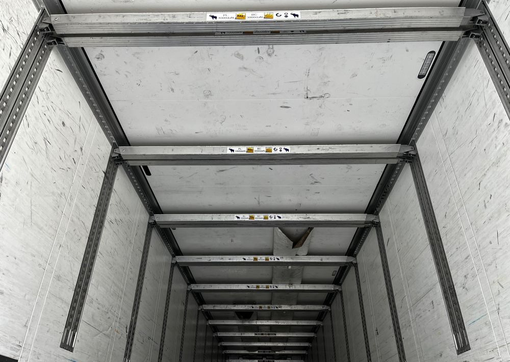 냉동 세미 트레일러 Schmitz Cargobull Chłodnia // Doppelstock // Oś podnoszona // Kosz Paletowy // Idealna!!! : 사진 10