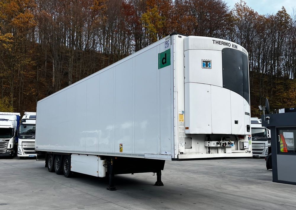 Schmitz Cargobull Chłodnia // Thermo King SLXe400 // 2016 Rok //2.70cm w środku // SAF // - 냉동 세미 트레일러 : 사진 3 Schmitz Cargobull Chłodnia // Thermo King SLXe400 // 2016 Rok //2.70cm w środku // SAF // - 냉동 세미 트레일러 : 사진 3