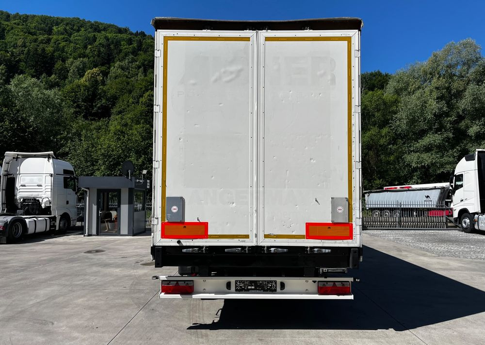 Schwarzmuller Firanka Standard // 2017 Rok // Podwójna podłoga // - 커튼사이더 세미 트레일러 : 사진 2 Schwarzmuller Firanka Standard // 2017 Rok // Podwójna podłoga // - 커튼사이더 세미 트레일러 : 사진 2