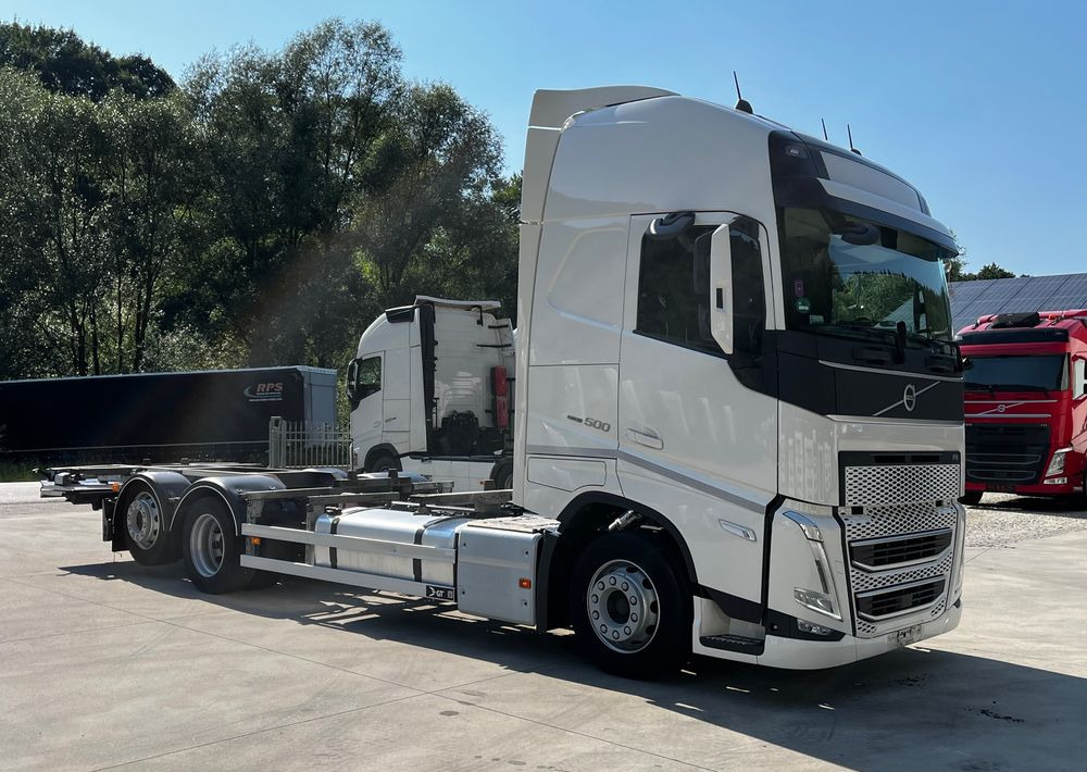 Volvo FH500 BDF 6x2 // Dolny zaczep // Euro 6 motor ! // New Face // XXL Cab // - 캡 새시 트럭 : 사진 2 Volvo FH500 BDF 6x2 // Dolny zaczep // Euro 6 motor ! // New Face // XXL Cab // - 캡 새시 트럭 : 사진 2