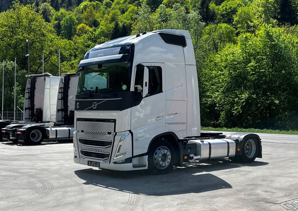 Volvo FH500 // New Face // Low Deck // Full Led // ACC // Globe XL // ParkClima // - 트랙터 유닛 : 사진 1 Volvo FH500 // New Face // Low Deck // Full Led // ACC // Globe XL // ParkClima // - 트랙터 유닛 : 사진 1