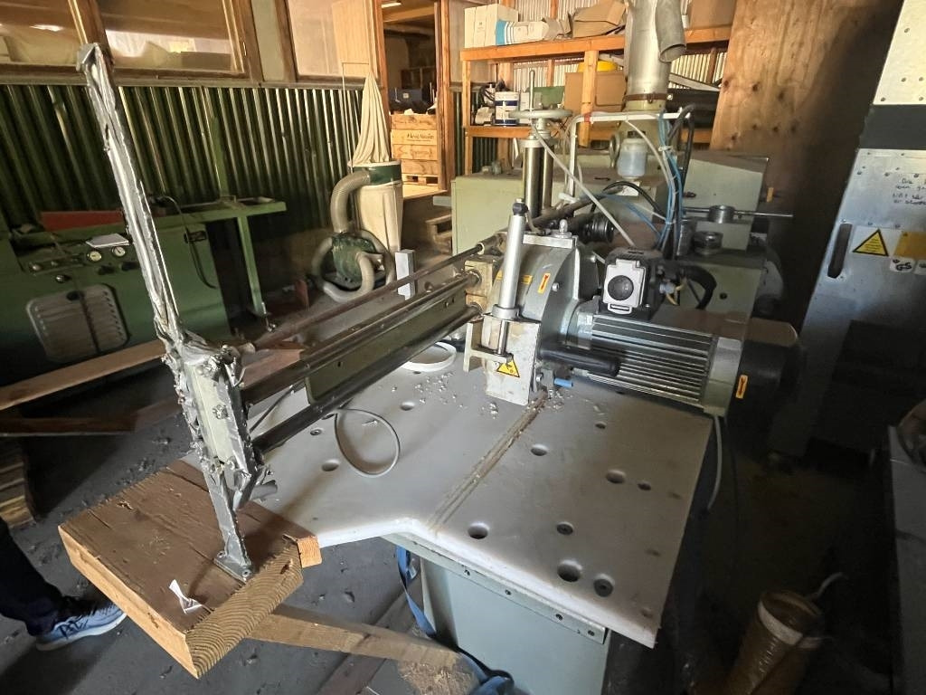 Annet GRAULE QNF Crosscut saw with TigerStop TS 4.8 L Au - 기계 공구 : 사진 5 Annet GRAULE QNF Crosscut saw with TigerStop TS 4.8 L Au - 기계 공구 : 사진 5