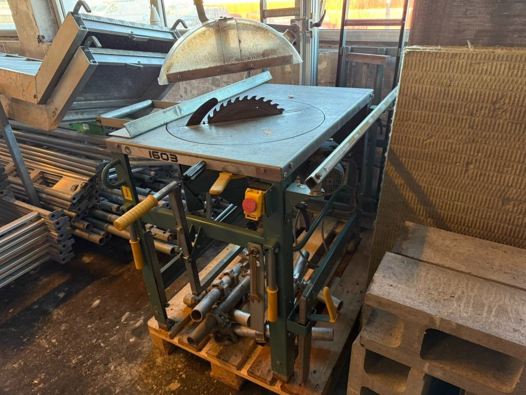 Ernex 1603 230/400 V gjerdesag med rullebord - 목공기계 : 사진 3 Ernex 1603 230/400 V gjerdesag med rullebord - 목공기계 : 사진 3