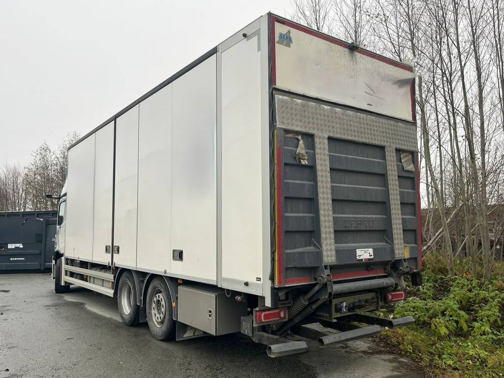 Mercedes-Benz Actros 2546 6x2 - 박스 트럭 : 사진 5 Mercedes-Benz Actros 2546 6x2 - 박스 트럭 : 사진 5