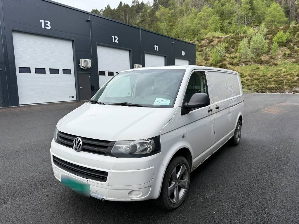 Volkswagen Transporter 4x4 - 패널 밴 : 사진 2 Volkswagen Transporter 4x4 - 패널 밴 : 사진 2