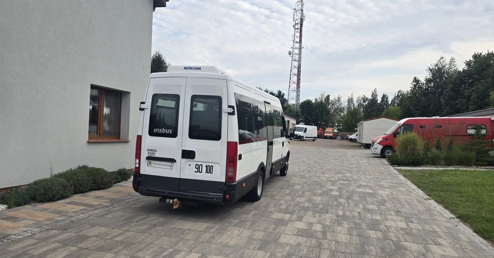 Iveco 50c15 - 소형 버스, 승합차 : 사진 3 Iveco 50c15 - 소형 버스, 승합차 : 사진 3