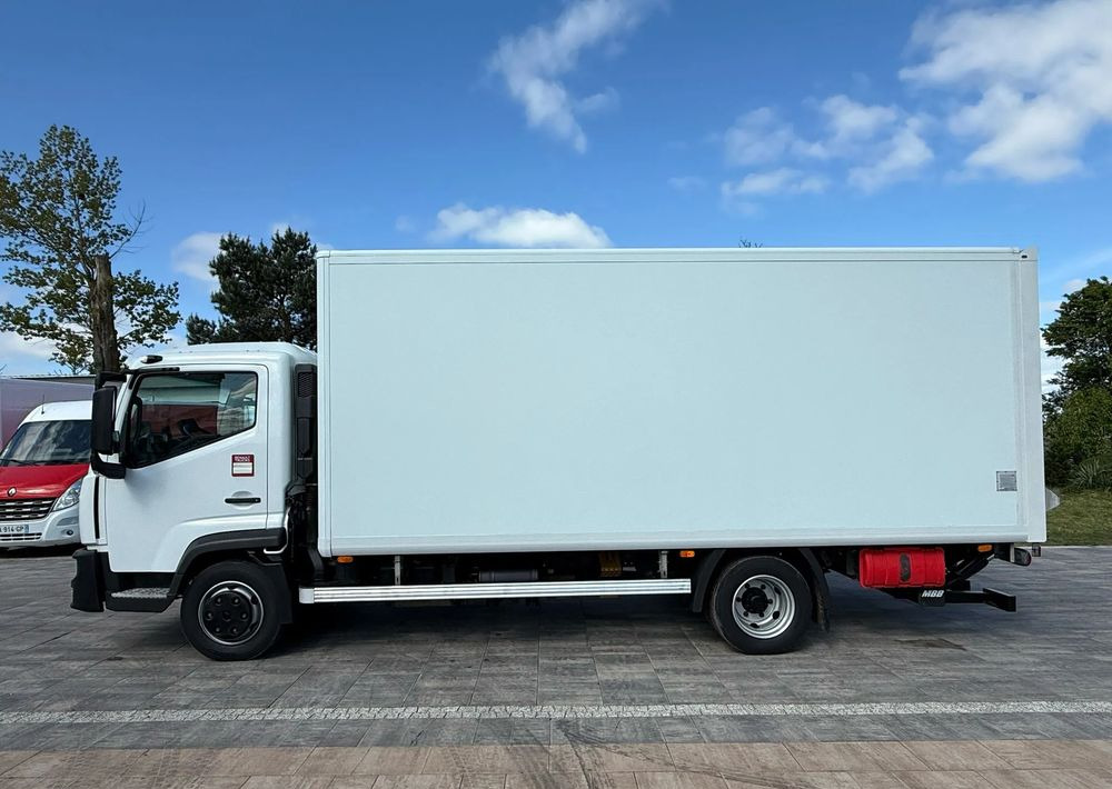 Renault D7.5 - 박스 트럭 : 사진 5 Renault D7.5 - 박스 트럭 : 사진 5