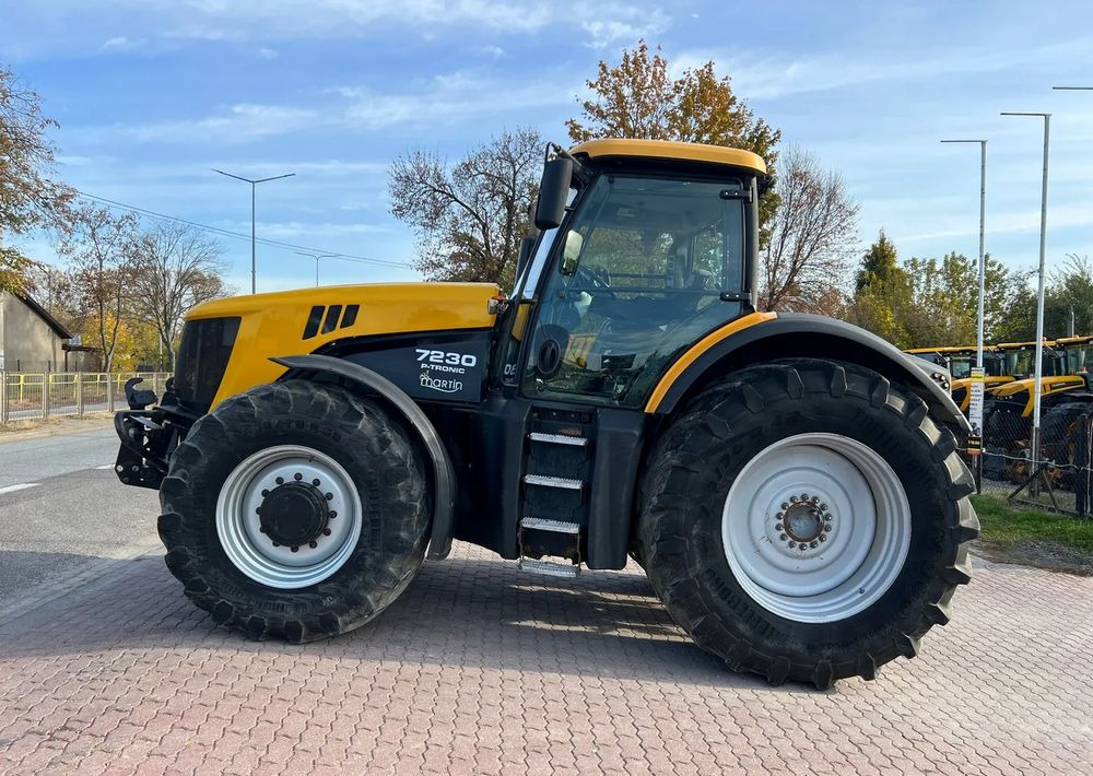 JCB FASTRAC 7230 - 장궤형 트랙터 : 사진 2 JCB FASTRAC 7230 - 장궤형 트랙터 : 사진 2