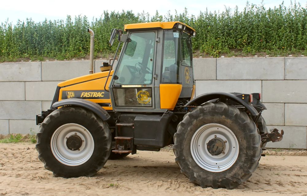 JCB Fastrac 1135 - 장궤형 트랙터 : 사진 4 JCB Fastrac 1135 - 장궤형 트랙터 : 사진 4
