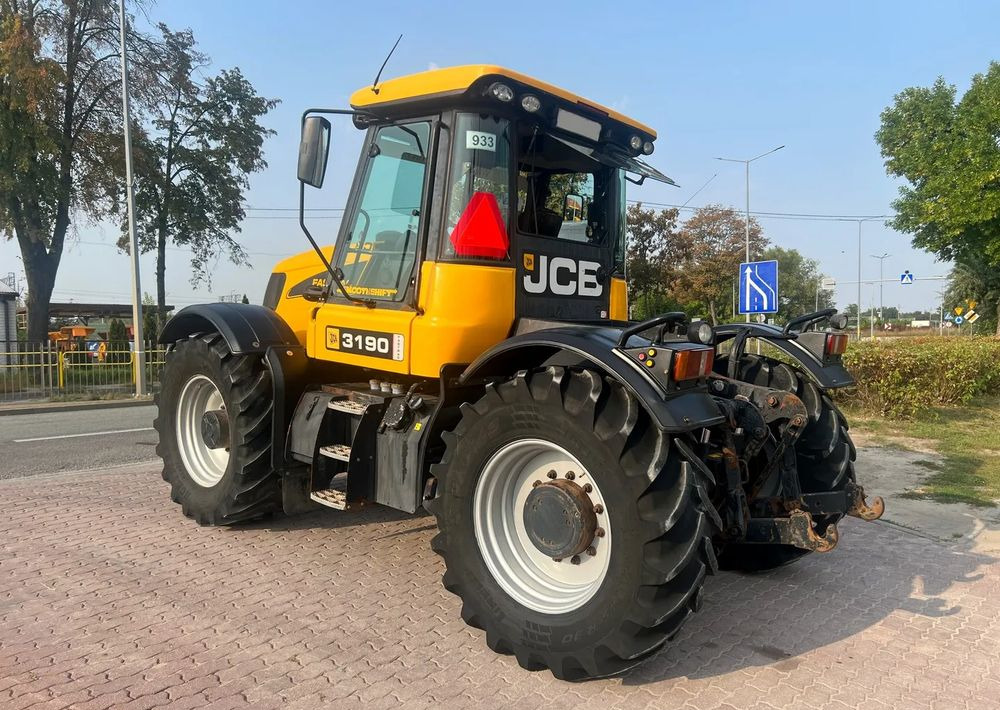 JCB Fastrac 3190 | 190 KM | 2005 ROK| - 장궤형 트랙터 : 사진 3 JCB Fastrac 3190 | 190 KM | 2005 ROK| - 장궤형 트랙터 : 사진 3