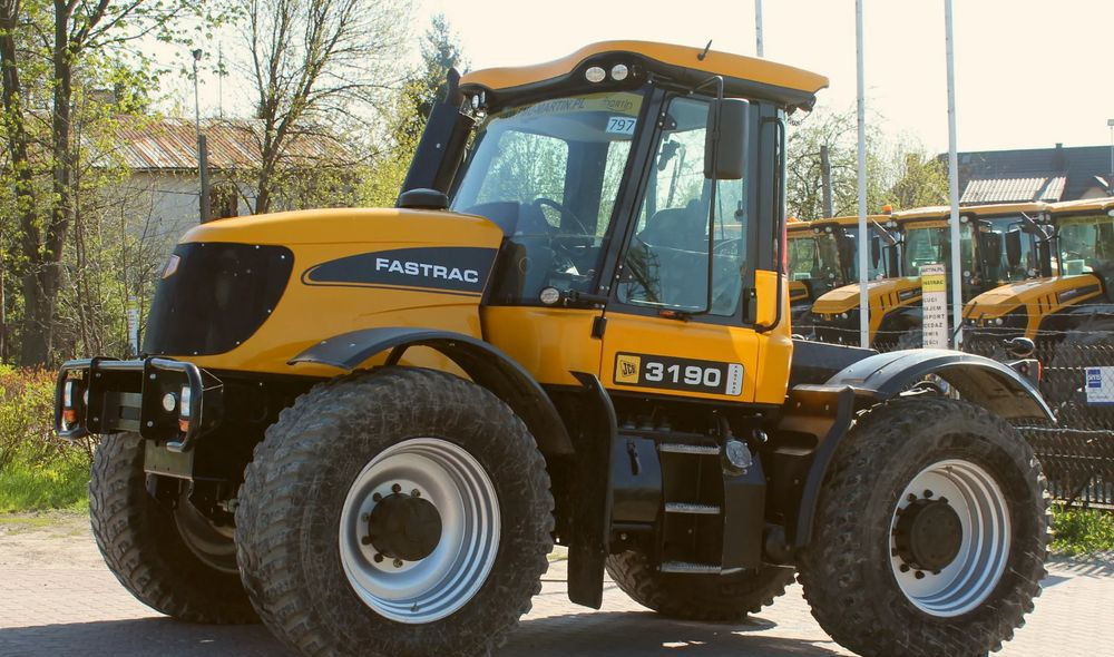 JCB Fastrac 3190 - 장궤형 트랙터 : 사진 1 JCB Fastrac 3190 - 장궤형 트랙터 : 사진 1