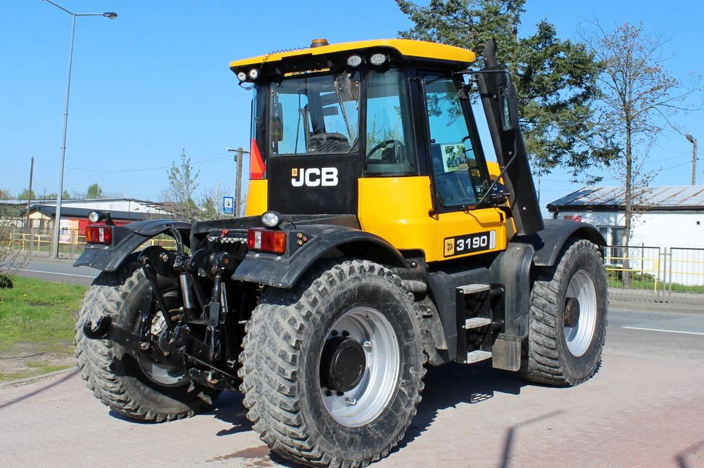 JCB Fastrac 3190 - 장궤형 트랙터 : 사진 3 JCB Fastrac 3190 - 장궤형 트랙터 : 사진 3