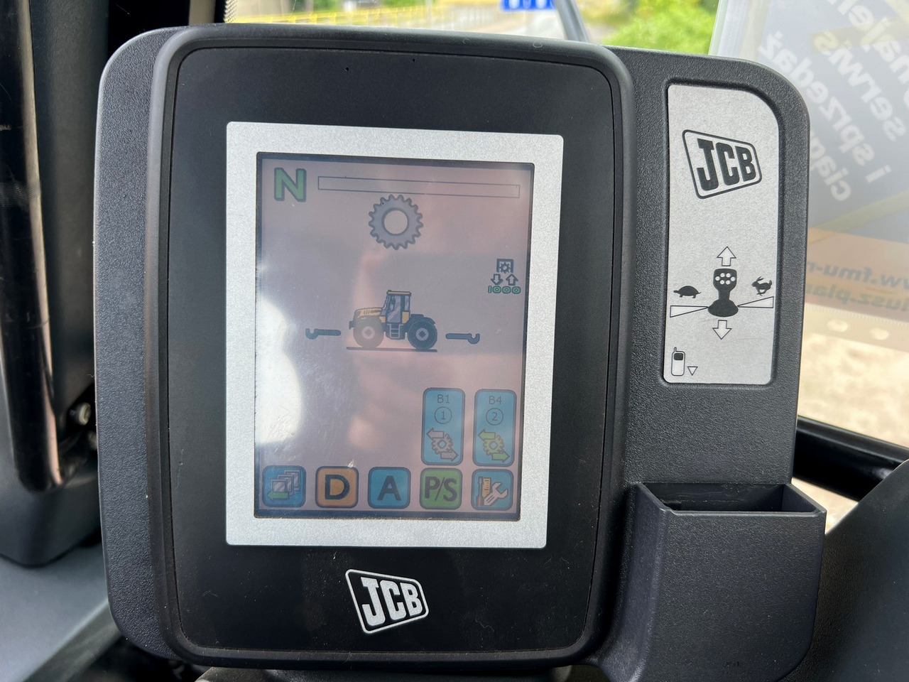 JCB Fastrac 3200 Sisu Xtra - 장궤형 트랙터 : 사진 5 JCB Fastrac 3200 Sisu Xtra - 장궤형 트랙터 : 사진 5