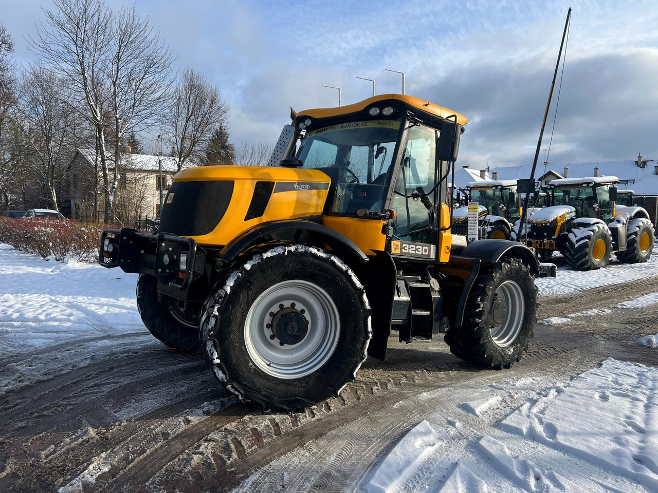 JCB Fastrac 3230 - 장궤형 트랙터 : 사진 1 JCB Fastrac 3230 - 장궤형 트랙터 : 사진 1