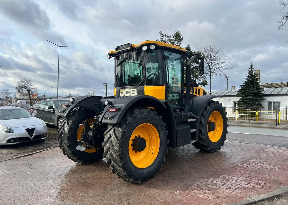 JCB Fastrac 4220 - 장궤형 트랙터 : 사진 5 JCB Fastrac 4220 - 장궤형 트랙터 : 사진 5