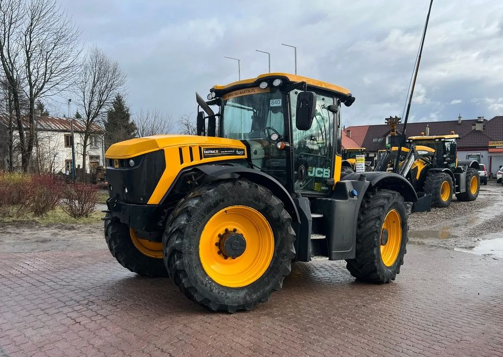JCB Fastrac 4220 - 장궤형 트랙터 : 사진 1 JCB Fastrac 4220 - 장궤형 트랙터 : 사진 1