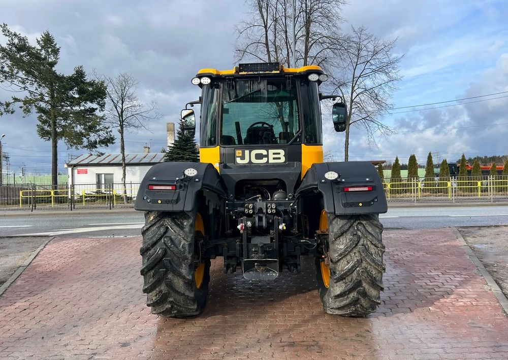 JCB Fastrac 4220 - 장궤형 트랙터 : 사진 4 JCB Fastrac 4220 - 장궤형 트랙터 : 사진 4
