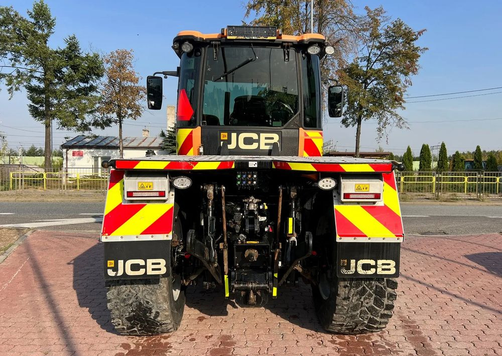 JCB Fastrac 4220 - 장궤형 트랙터 : 사진 4 JCB Fastrac 4220 - 장궤형 트랙터 : 사진 4