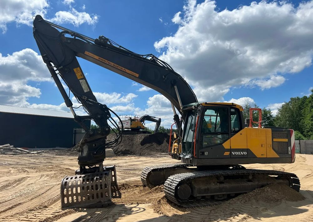 Volvo EC220 DL - 크롤러 굴삭기 : 사진 4 Volvo EC220 DL - 크롤러 굴삭기 : 사진 4