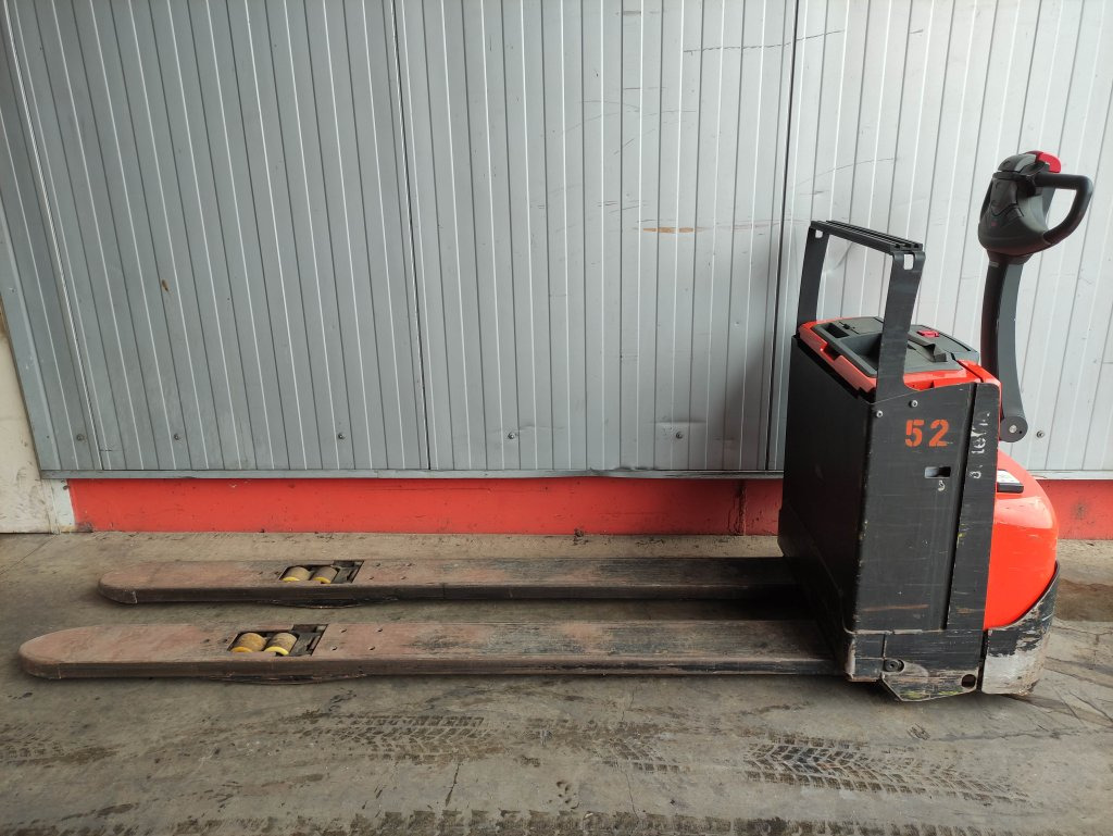 BT LWE250 - 팔레트 트럭 : 사진 1 BT LWE250 - 팔레트 트럭 : 사진 1