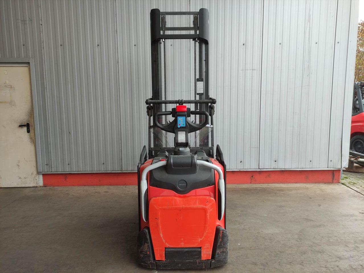 BT SPE120 XR - 리치 트럭 : 사진 4 BT SPE120 XR - 리치 트럭 : 사진 4