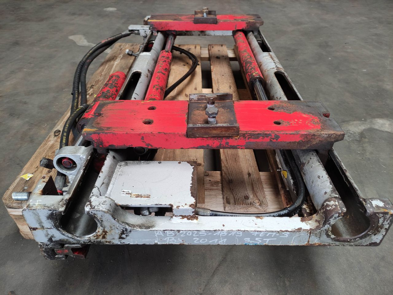 Durwen RZV 35-S - 부착물 자재 취급 장비 용 : 사진 2 Durwen RZV 35-S - 부착물 자재 취급 장비 용 : 사진 2