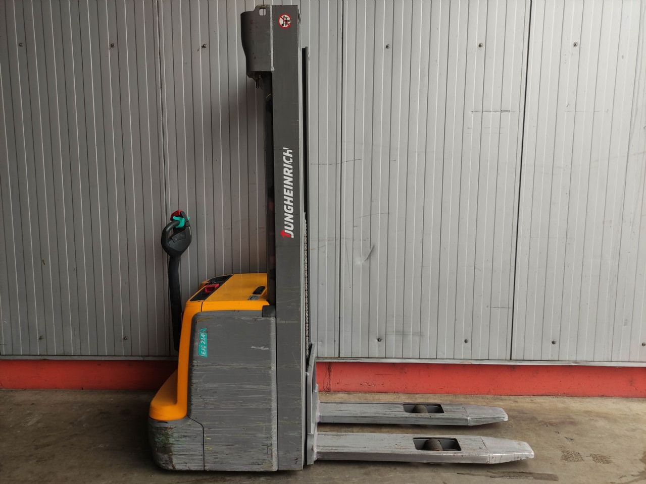 Jungheinrich EJC 214 - 스태커 : 사진 2 Jungheinrich EJC 214 - 스태커 : 사진 2