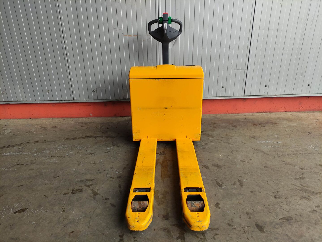 Jungheinrich EJE 116 - 팔레트 트럭 : 사진 3 Jungheinrich EJE 116 - 팔레트 트럭 : 사진 3