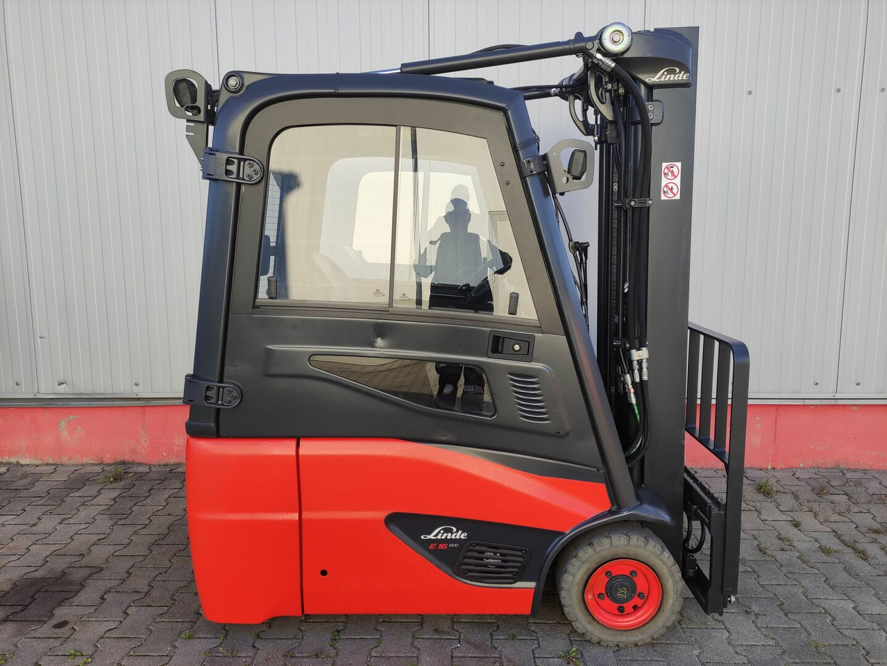 Linde E16-02-386 EVO - 전기 지게차 : 사진 2 Linde E16-02-386 EVO - 전기 지게차 : 사진 2